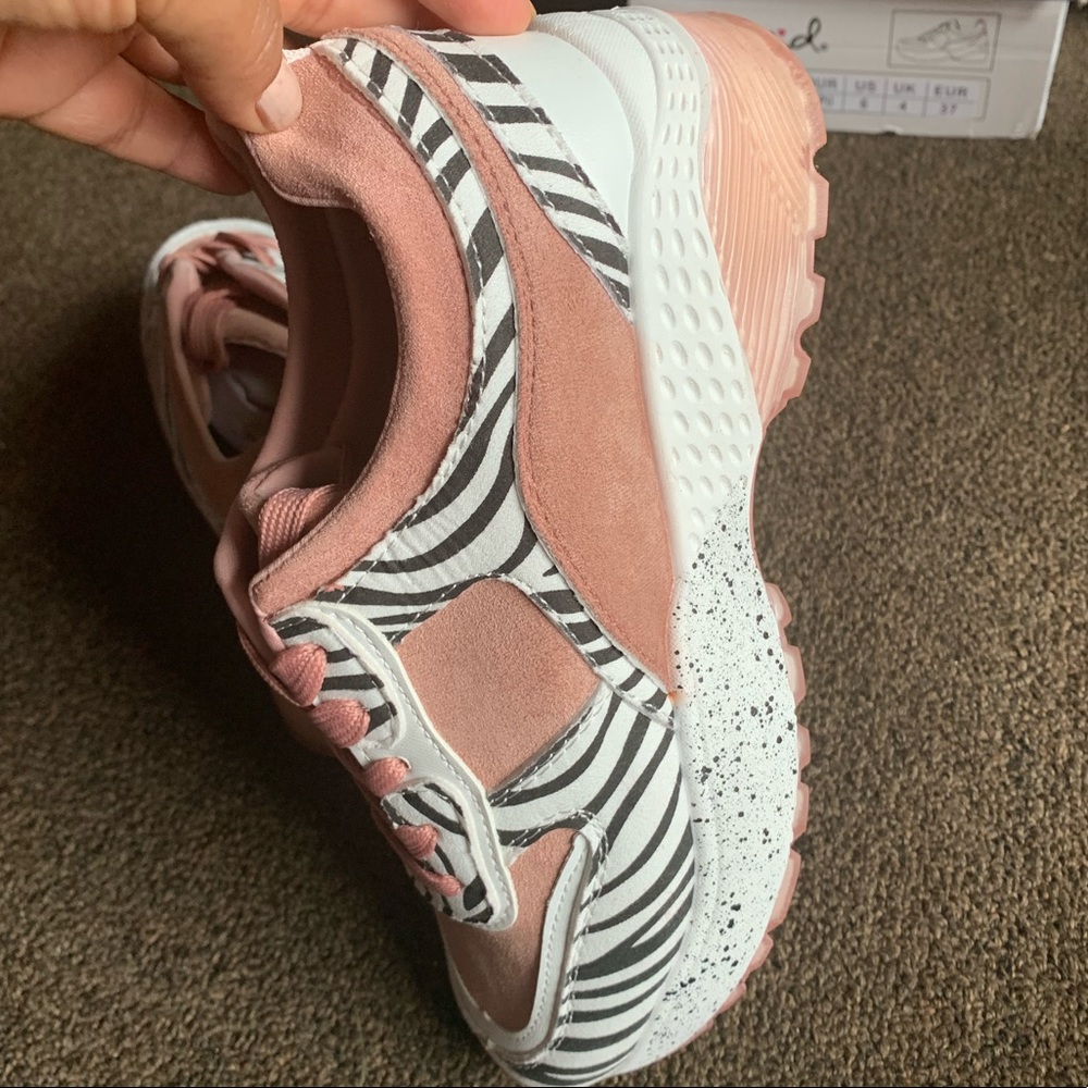 Qupid terrace blush/zebra print‎ sneakers size 7 - Picture 9 of 14